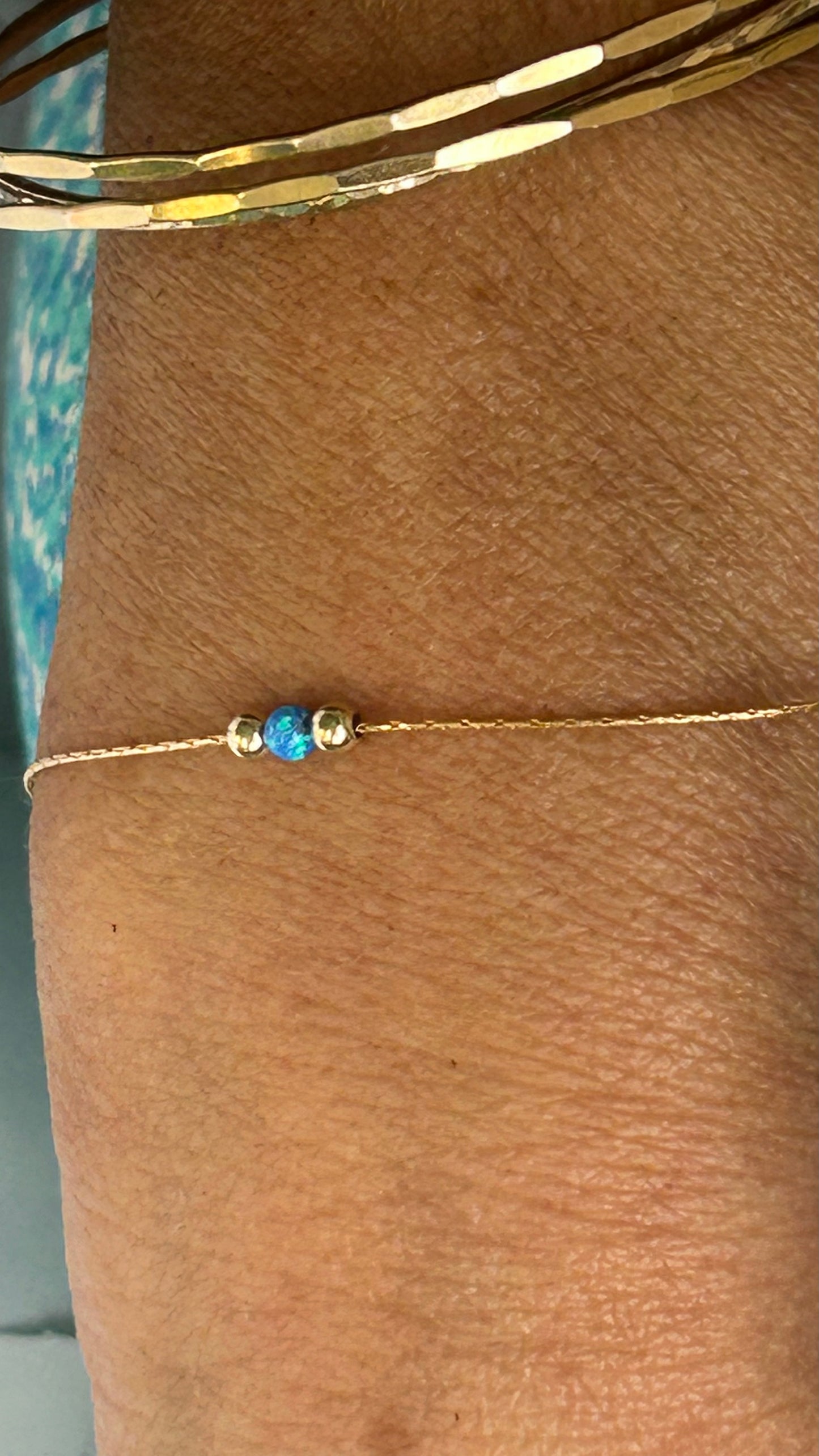 Fine opal Bracelet