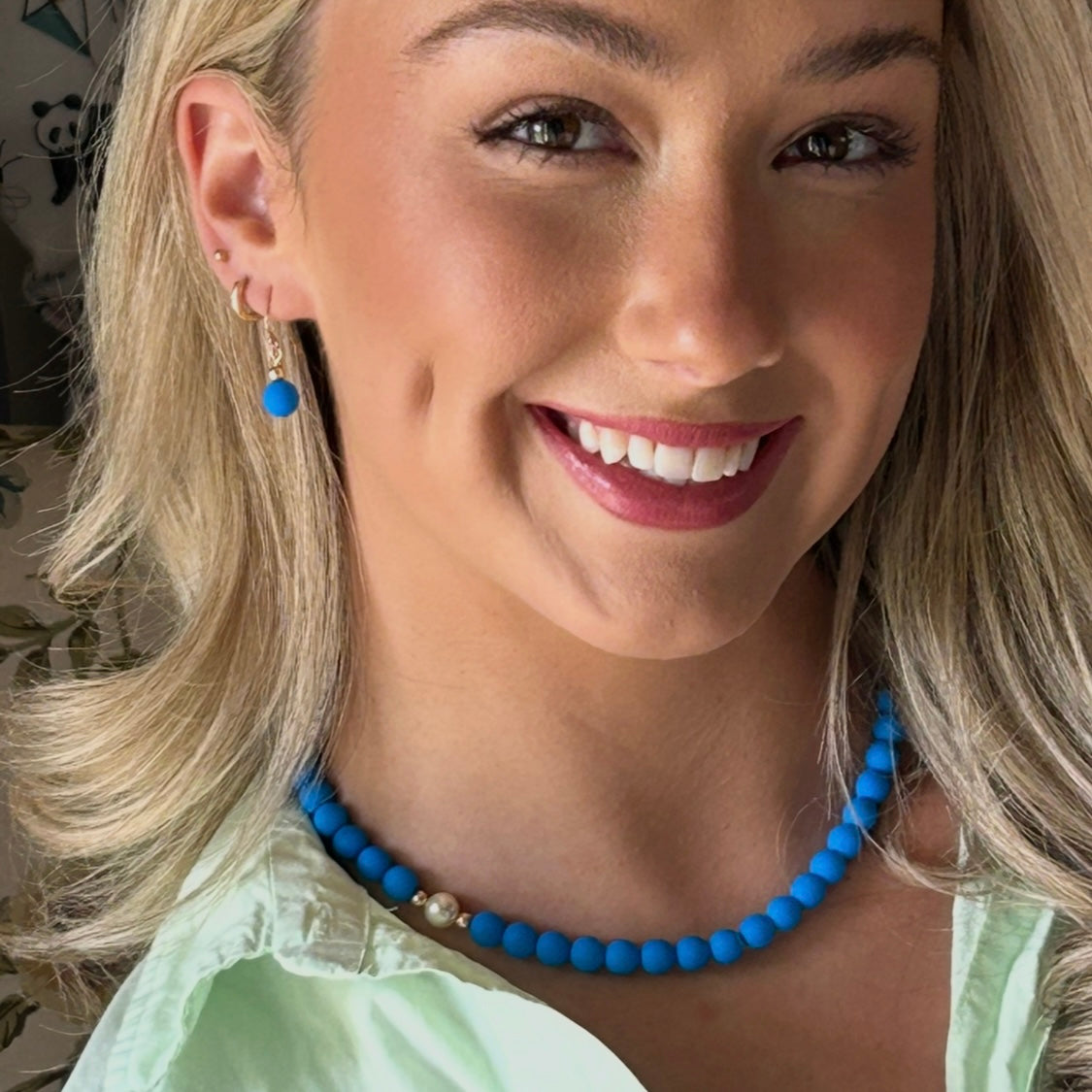 Neon Blue Swarovski Pearl necklace
