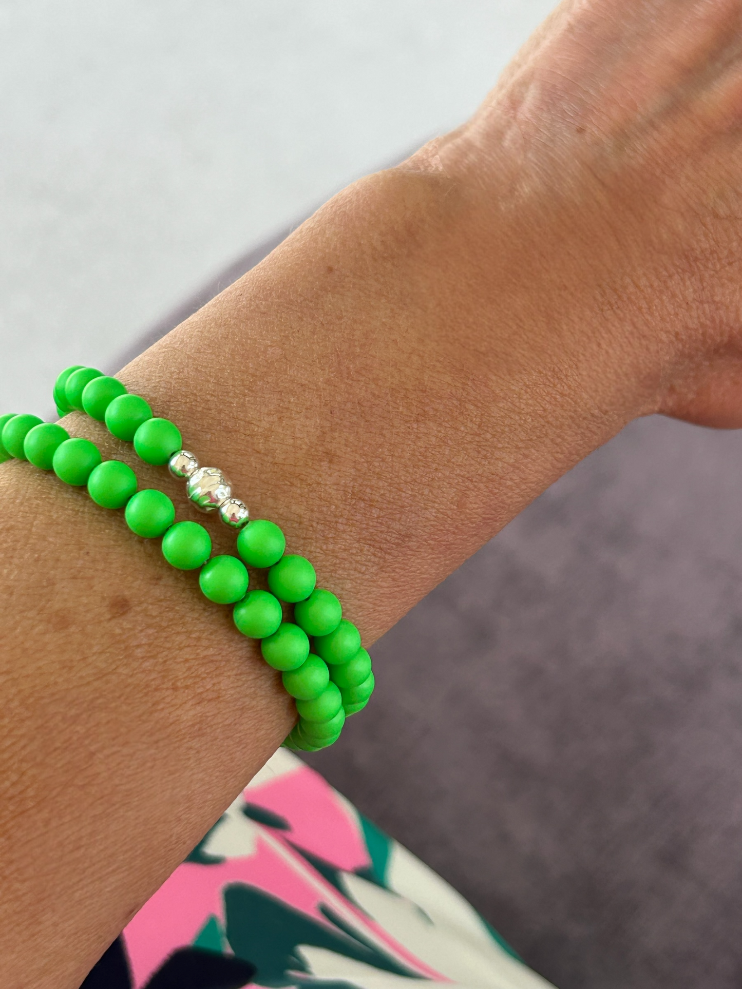 Neon Swarovski Pearl bracelet (Silver)