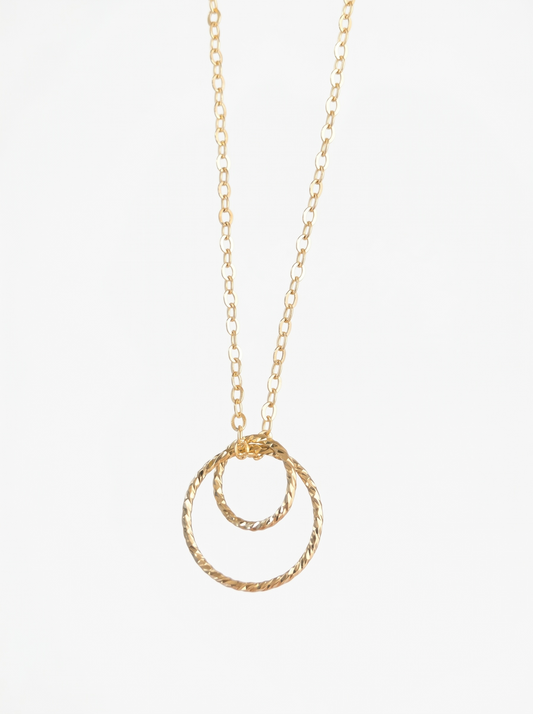 Interlocking Circle necklace